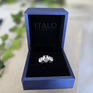 Italo Jewelry Three Stone Oval White Sapphire Ring 925 Silver with Box